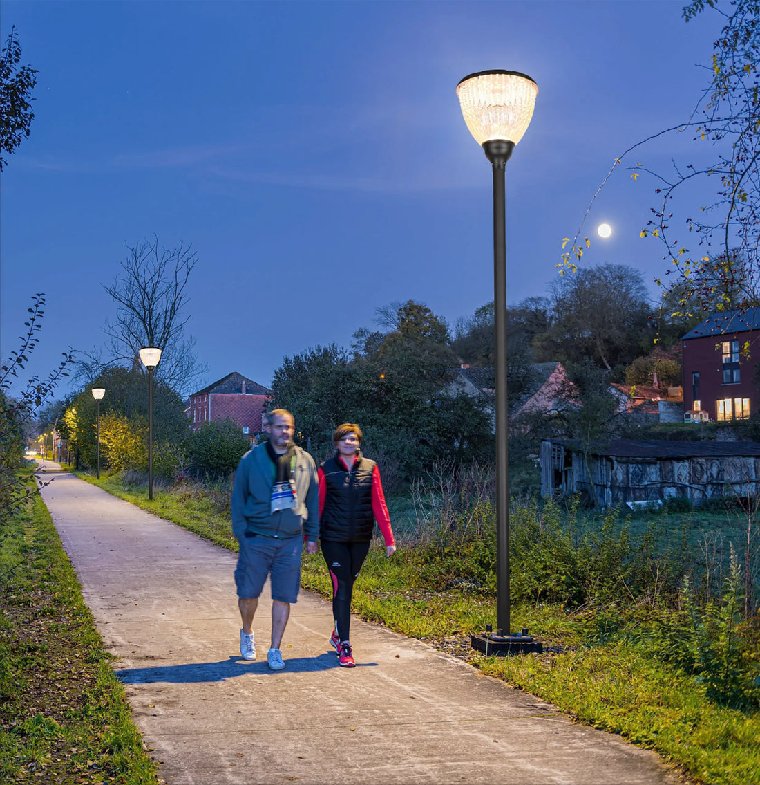 Poteau - Lampadaire solaire à LED 10